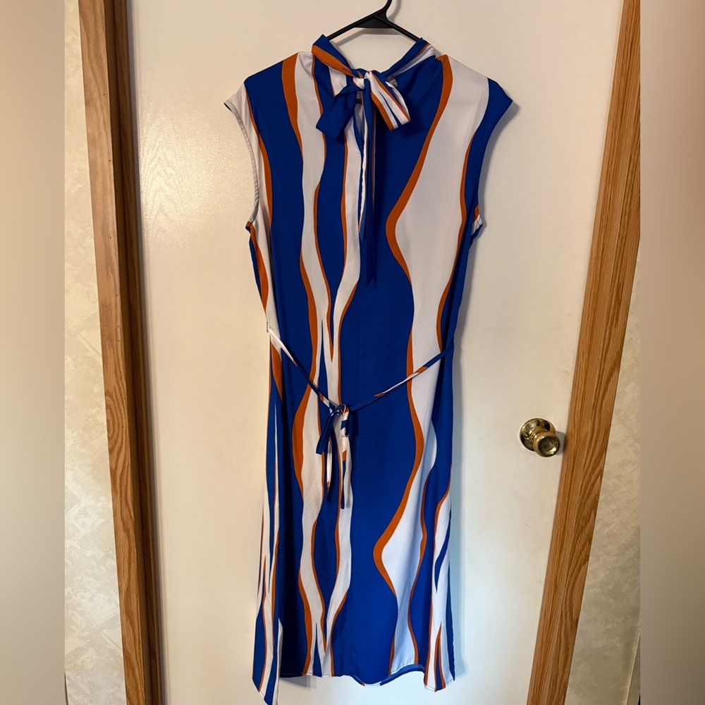 SHEIN Blue and Orange Wave Midi Dress